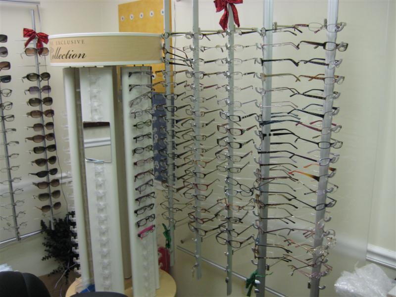  2011 Eyewear  Retail Displays