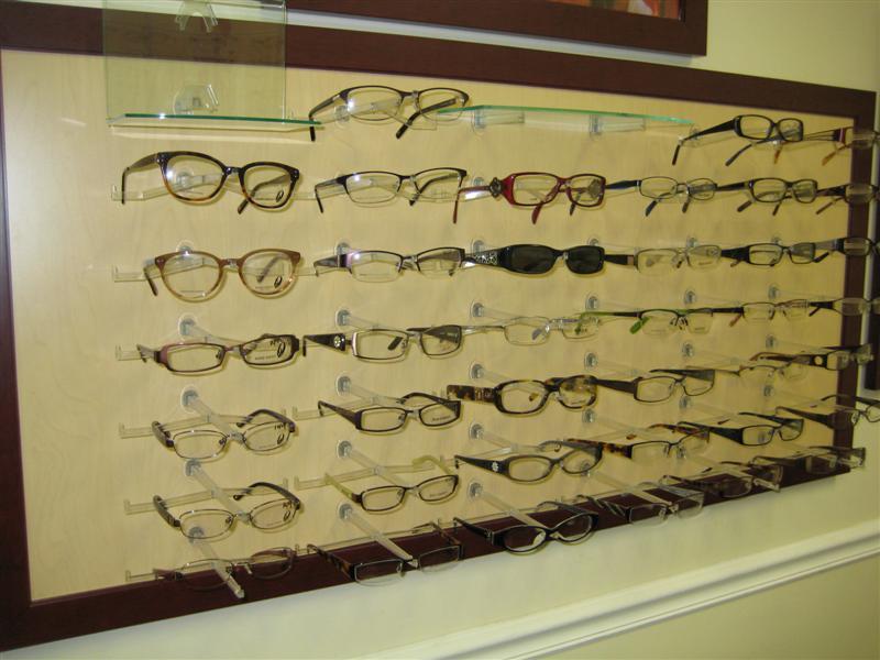  2011 Eyewear  Retail Displays