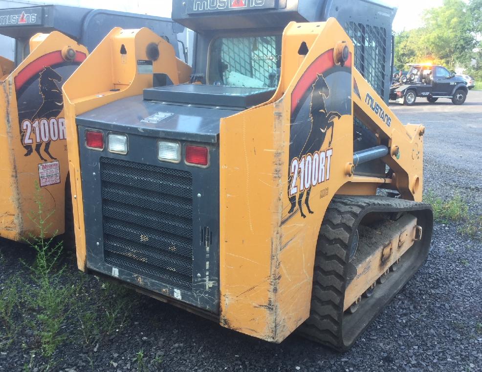  2016 Mustang 2100RT Compact Track Loaders