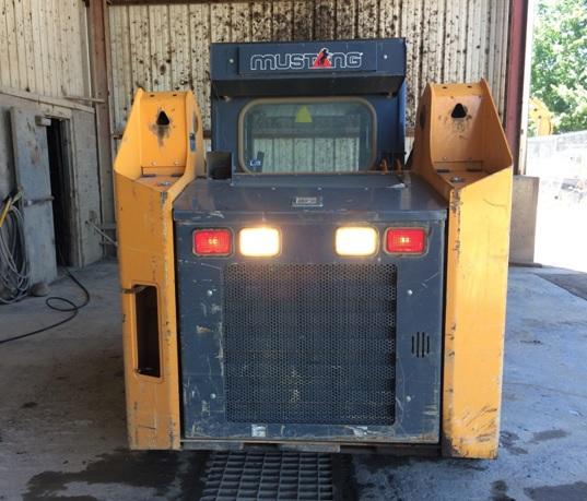  2016 Mustang 2100RT Compact Track Loaders