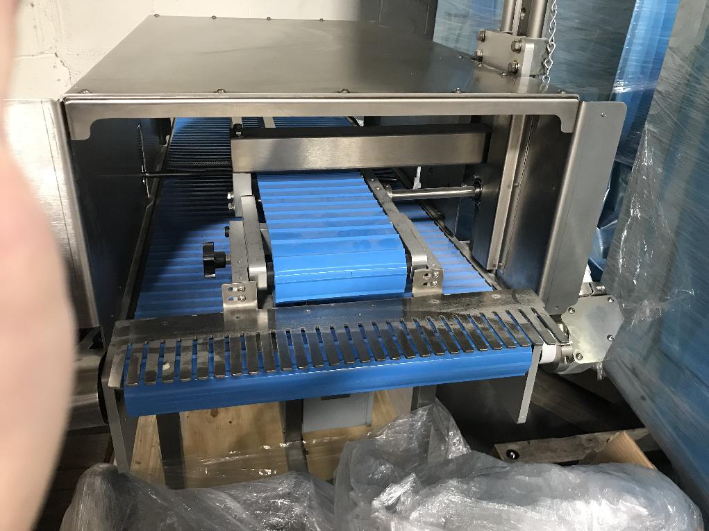  2018 KLR Bread Packaging Equipment